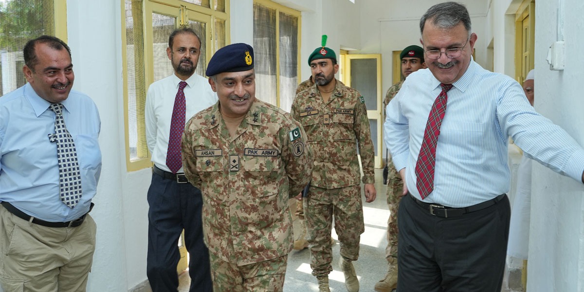 Maj. Gen. Muhammad Ahsan Khattak visiting